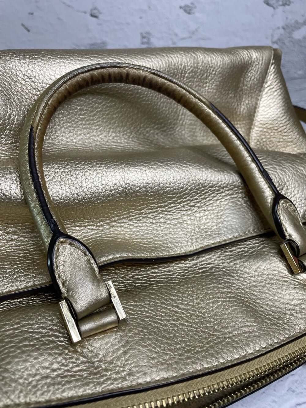 Michael Kors Riley Large Gold Metallic Pebbled Leather Satchel Crossbody Bag - Picture 4 of 6